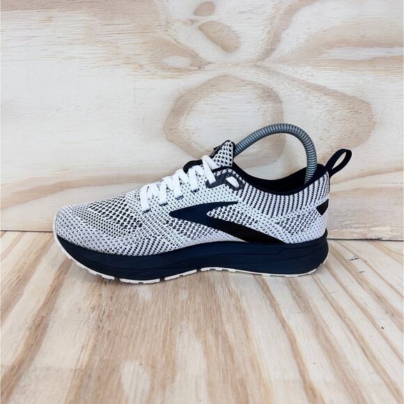 Brooks - Revel 5 - Running Shoes - White/Black - Women's - 6.5(B) - 1203611B121 - Picture 4 of 9
